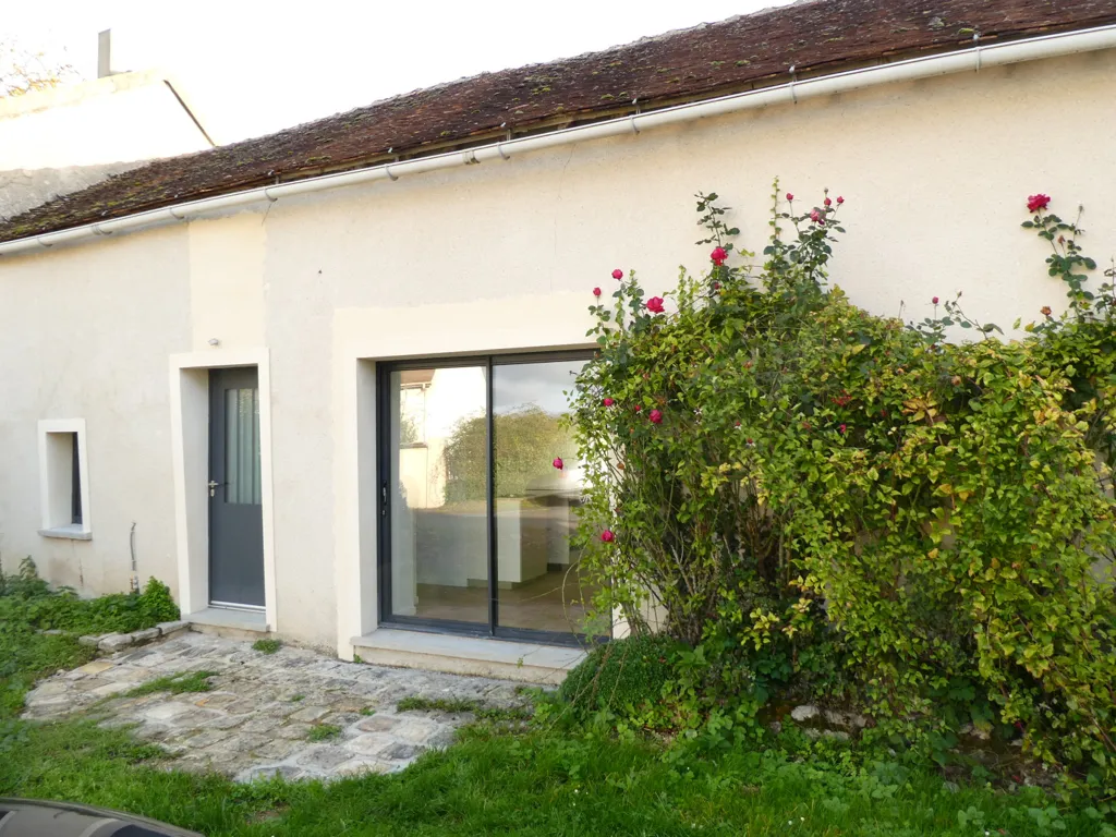 Extérieur - Villa Authentique avec Jardin à Féricy