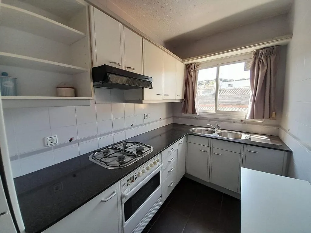 Cuisine - Apartment with Balcony in Canet de Mar