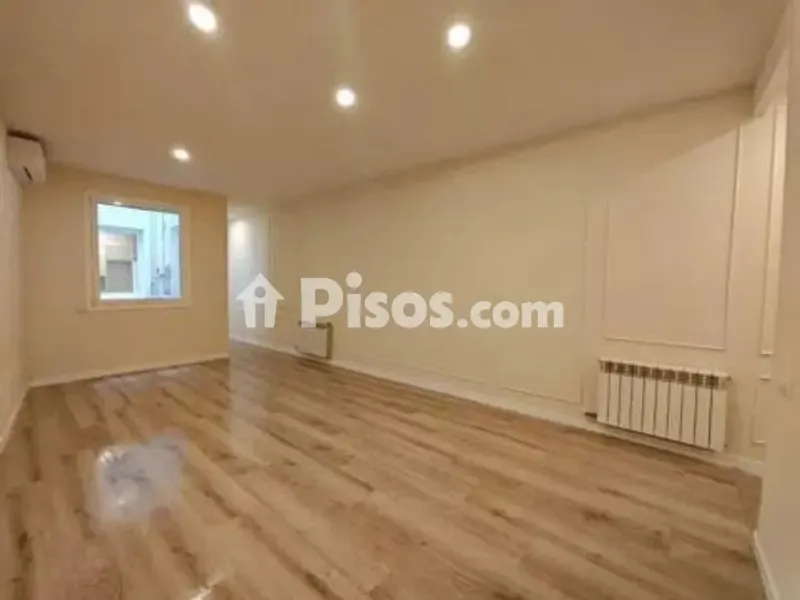Elutuba - Reform Apartment with Balcony in Eixample