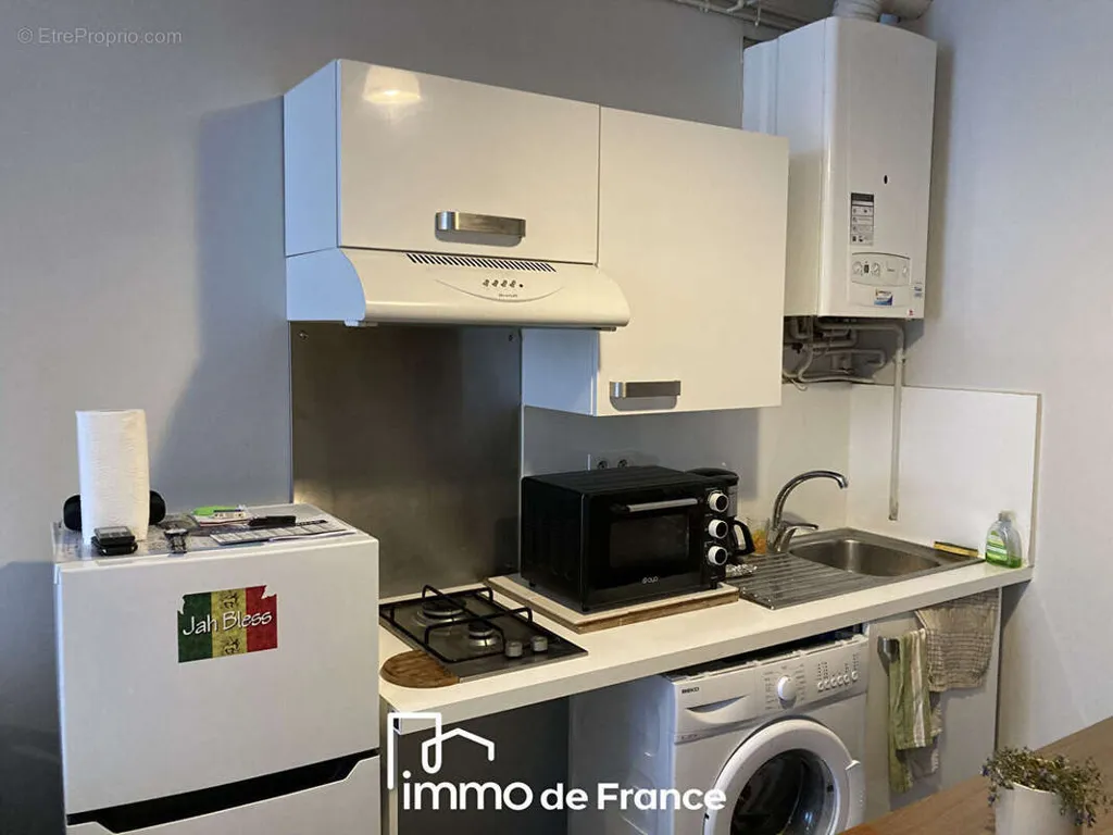 Cuisine - Appartement Type 2 en Centre-ville à Rodez
