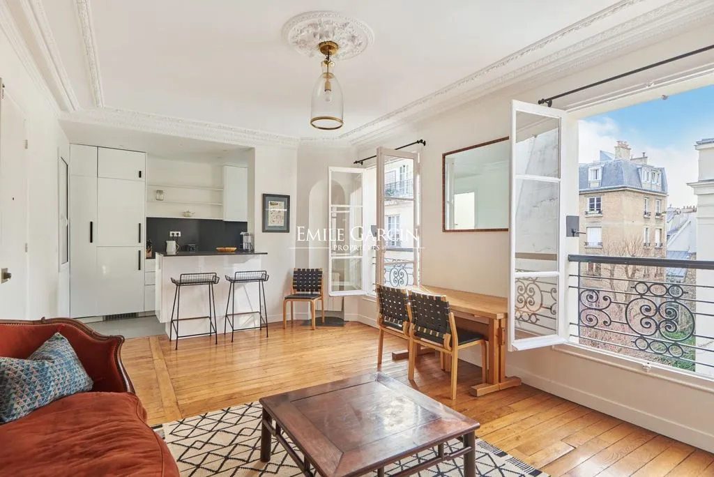 Séjour - Appartement de Luxe avec Jardin à Paris