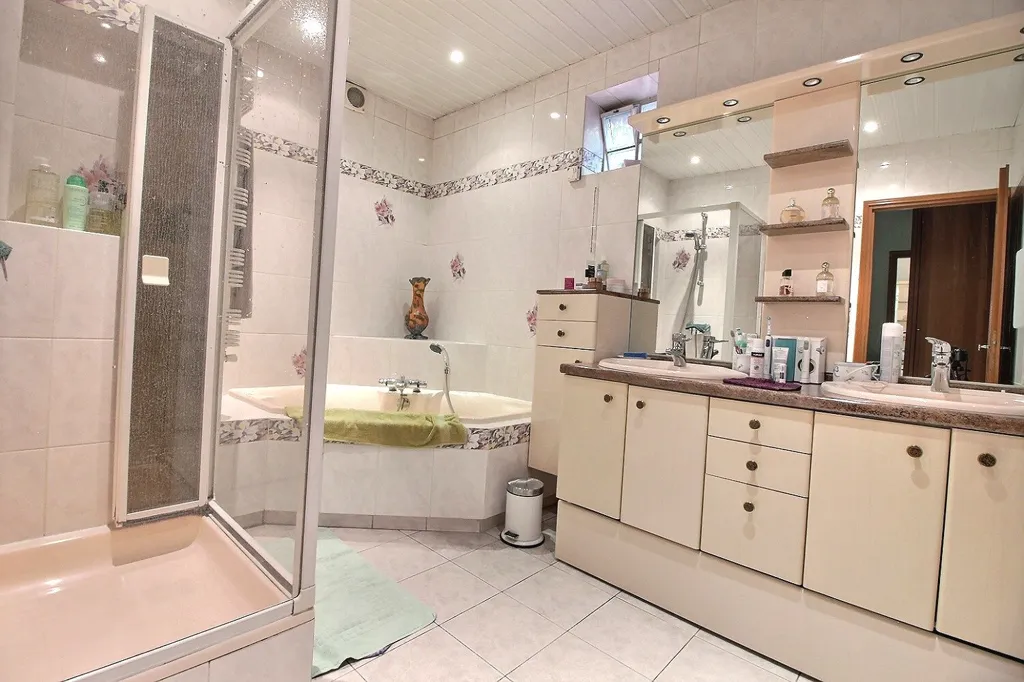 Salles de bain - Appartement 4 Pièces avec Balcon à L'Île-Saint-Denis
