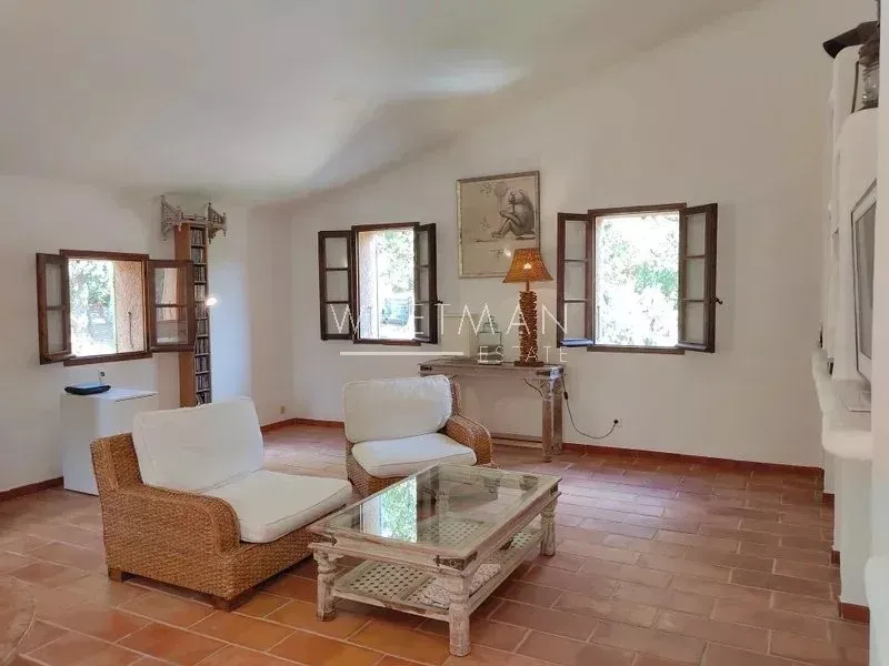 Séjour - Bastide avec Vue Panoramique à La Garde-Freinet