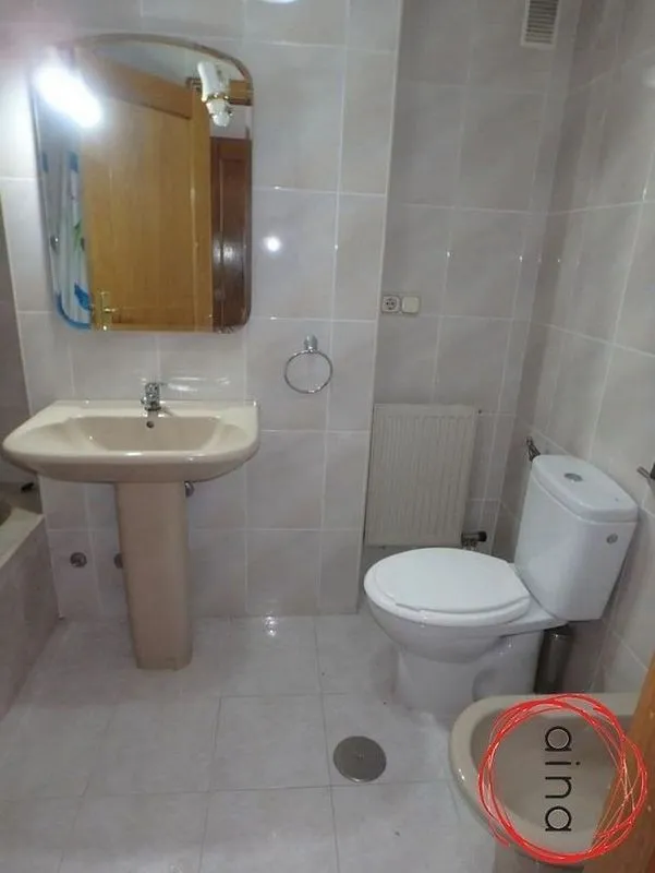 Vannitoad - Student-Friendly Flat with Terrace in Milagrosa