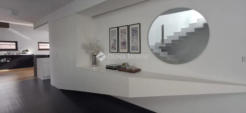Ingresso - Premium House with Mediterranean Panel in Dunaharaszti