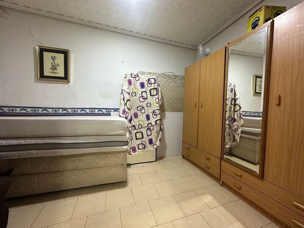 Chambres - Terraced House with Balcony in Manises Centre
