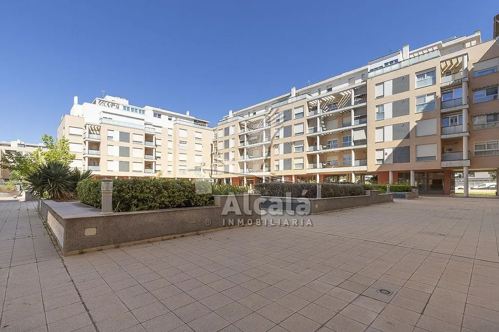 Aed - Apartment with Pool in El Olivar, Alcalá de Henares