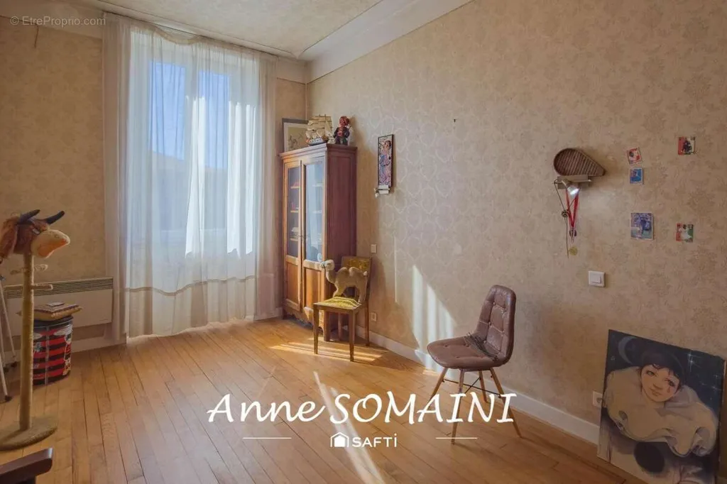 Appartement 6 pièces à Villeneuve-Sur-Lot