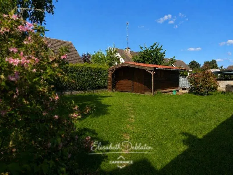 Jardin - Maison Familiale avec Jardin à Choisy-au-Bac
