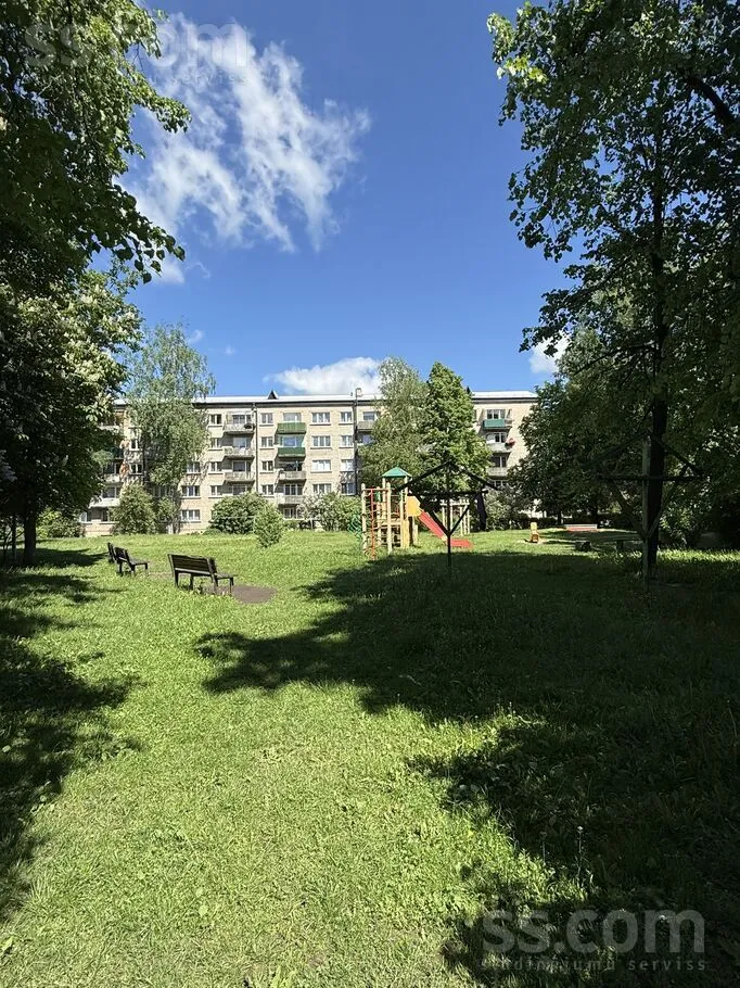 Aed - 2-Bedroom Apartment with Balcony in Daugavpils Centre