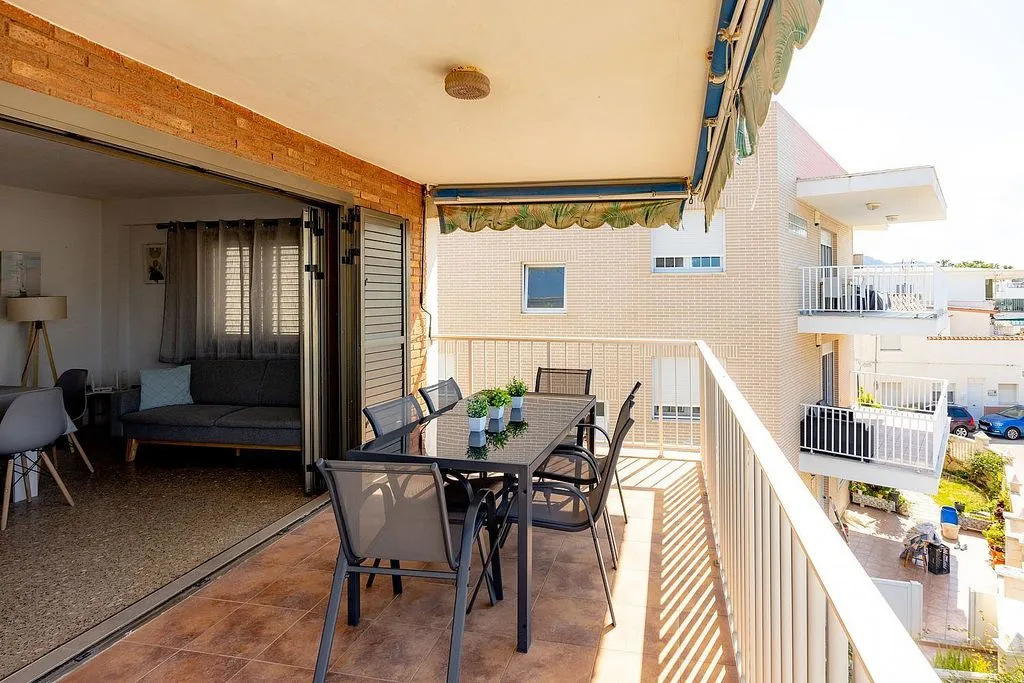 Balcony - Ample Terrace Apartment in Oliva Playa