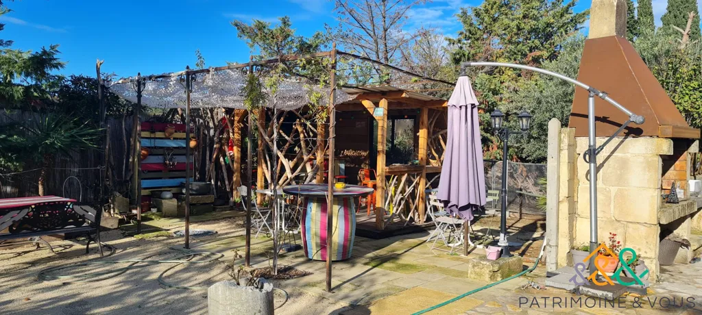 Aed - Renovated Mas with Pool in Beaucaire
