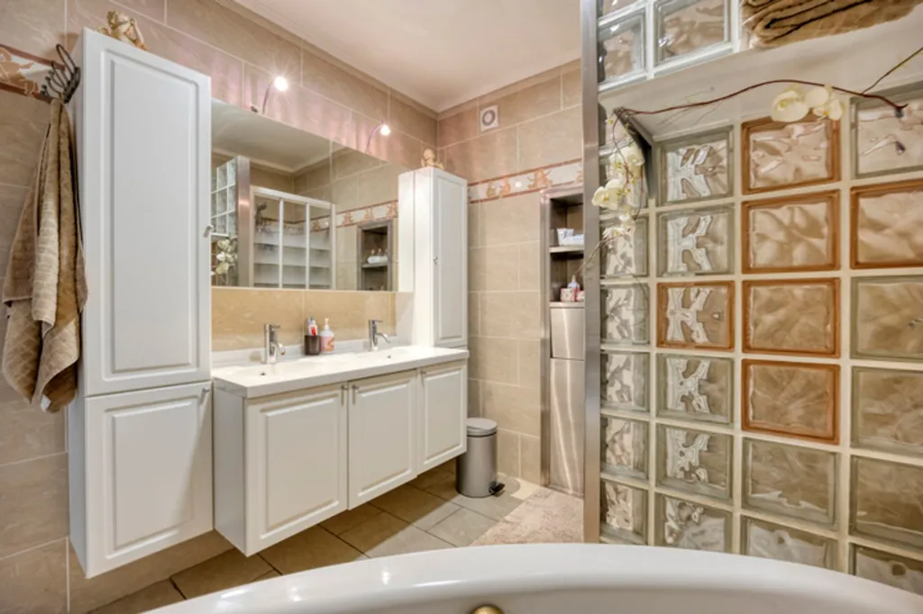 Bagni - Duplex with Garden and Garage in Central Location
