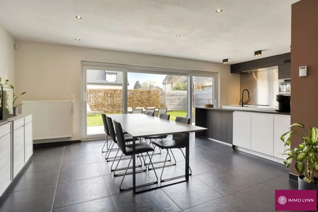 Kitchen - Contemporary House with Large Attic in Kampenhout