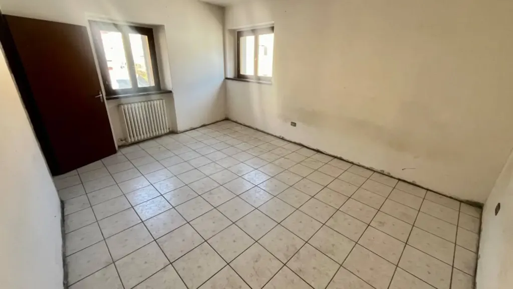 Pièces - Independent House with Terrace in Fabriano