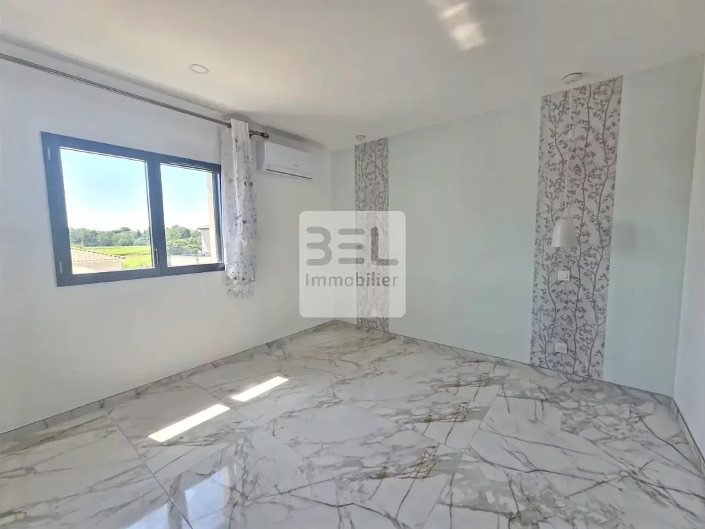 Stanze - Contemporary Villa with Garage in Nice