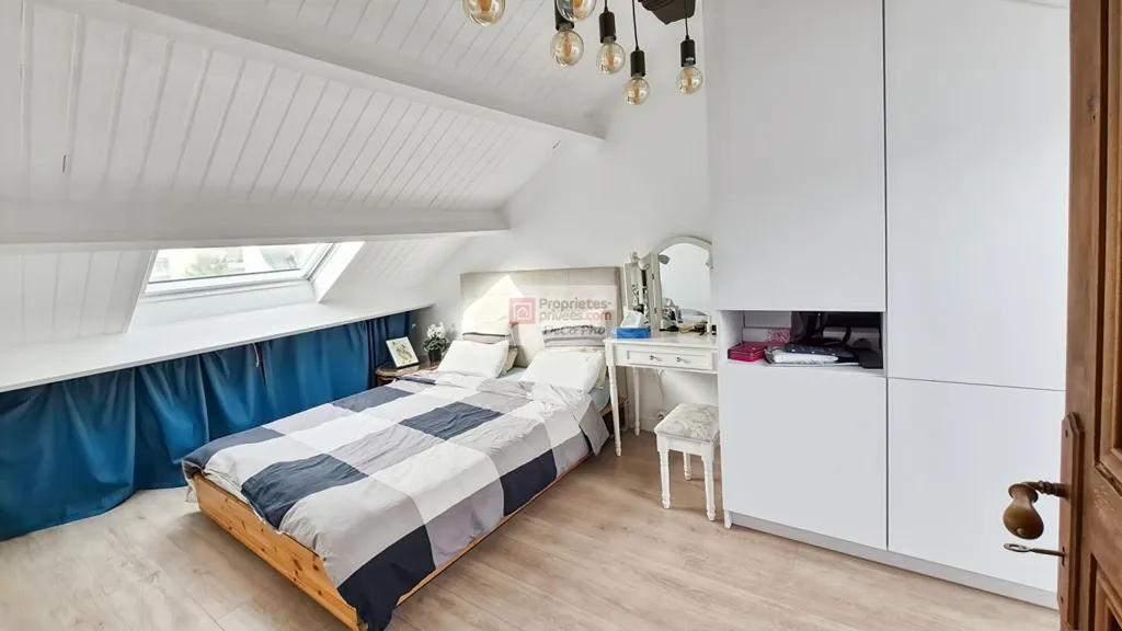 Chambres - Duplex Semi-Atypique sans Vis-à-Vis à Chaville