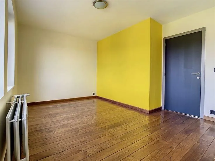 Pièces - Appartement à Bost, Tienen, près de Kennedypark