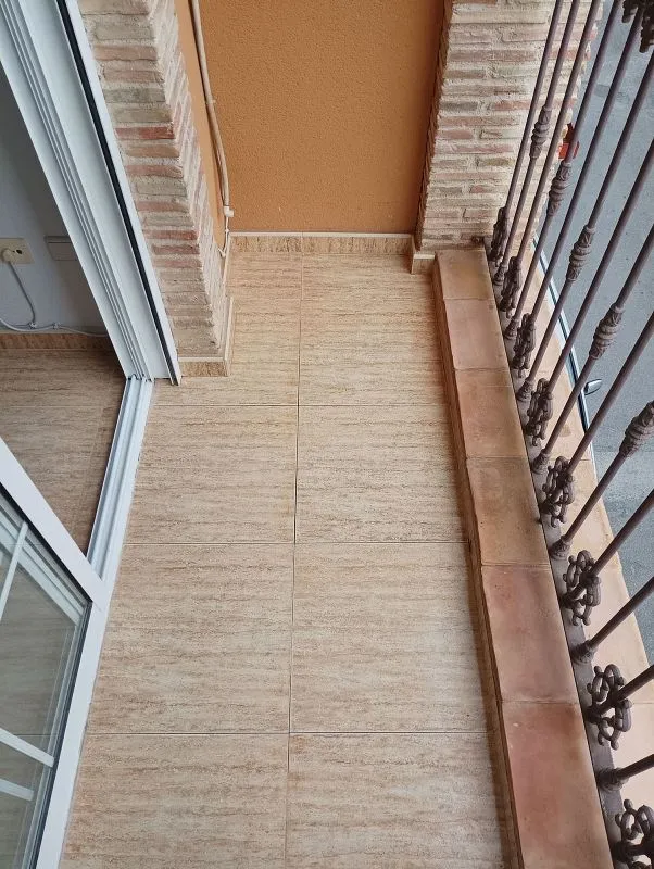 Rõdu - Apartment with Terrace and Garage in Catral