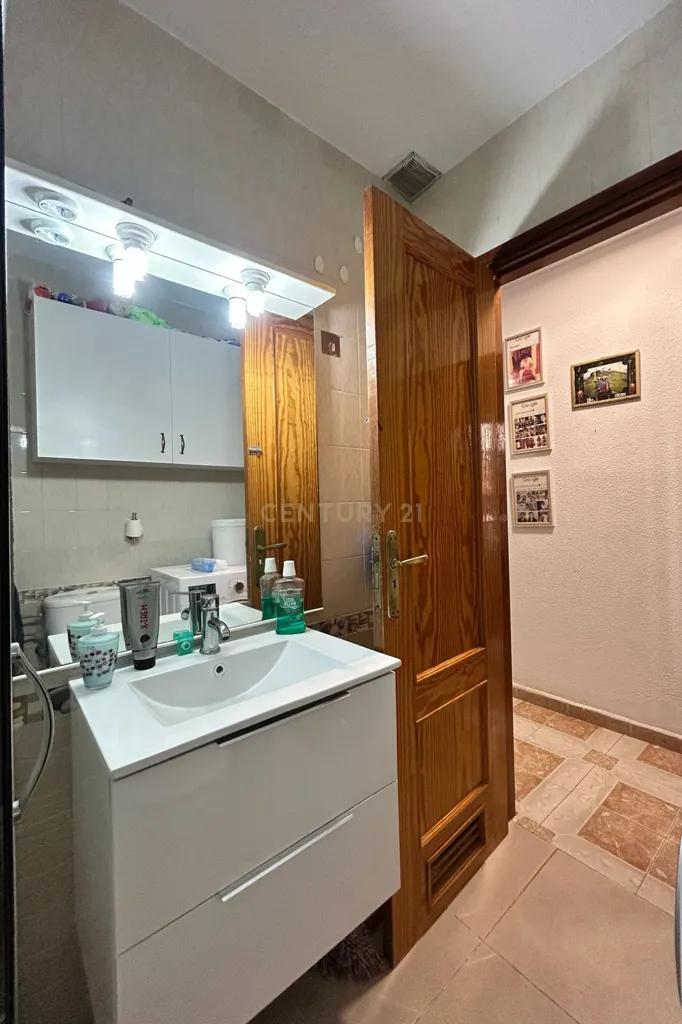 Bathrooms - Flat with Good Location in San Isidro