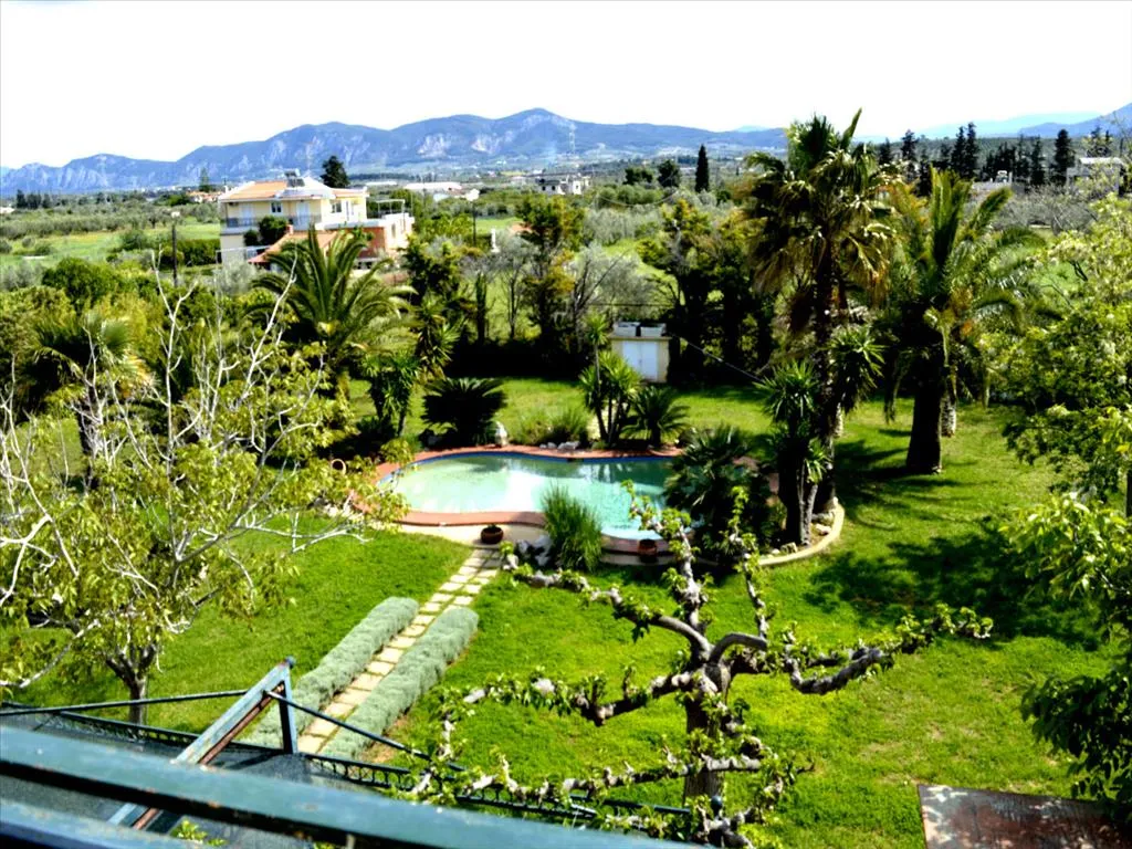 Aed - Detached Villa with Sea View in Corinth