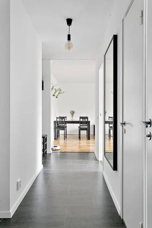 Entrée - Bright Two-Bedroom with Balcony in Göteborg