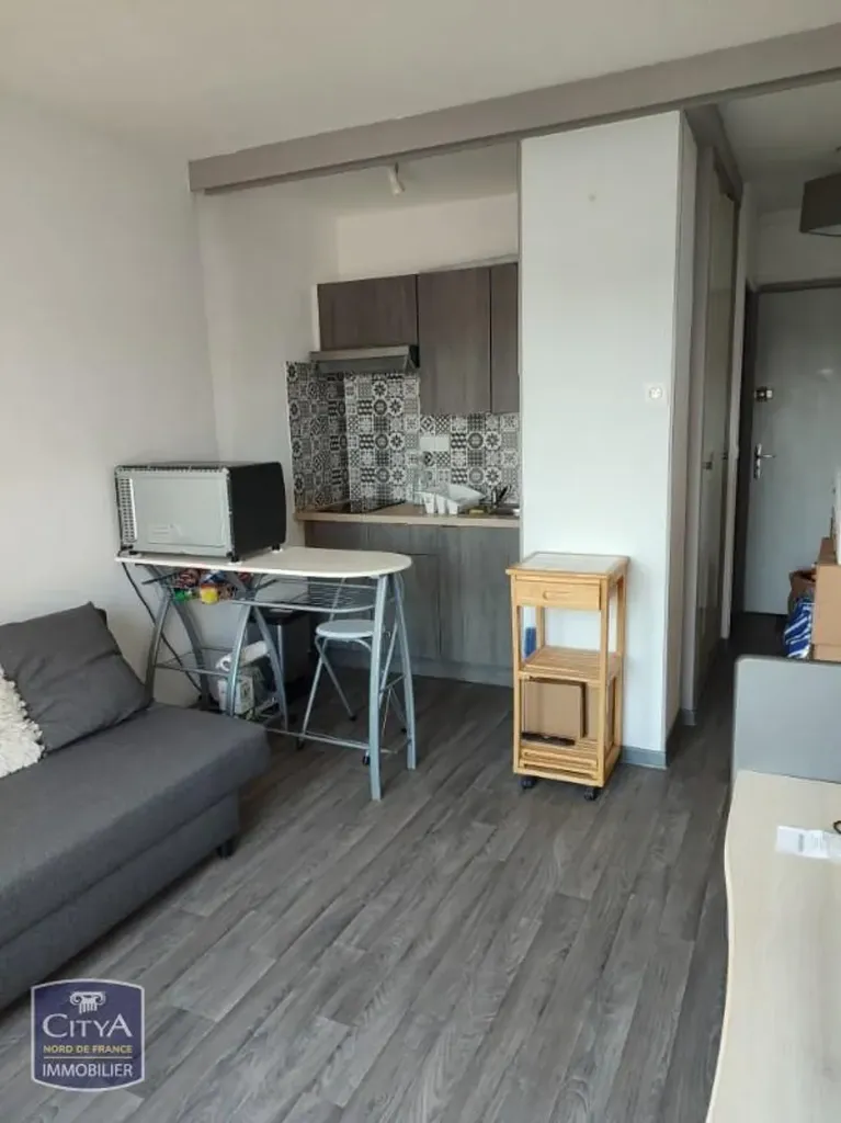 Köök - Studio with Balcony in Cambrai