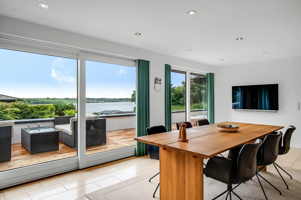 dining_room