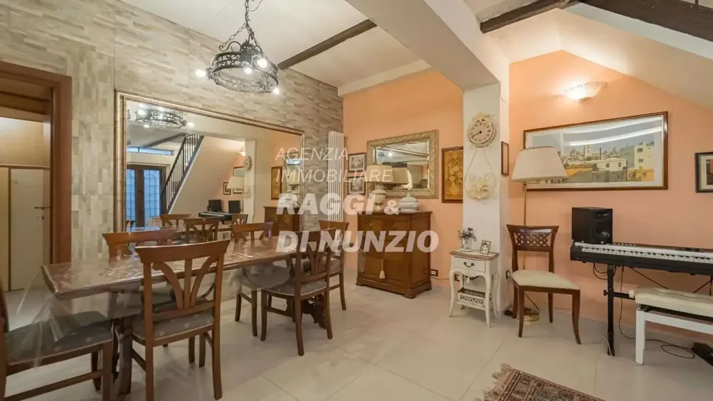Salle à manger - Independent Villa Apartment with Garden in Grottaferrata