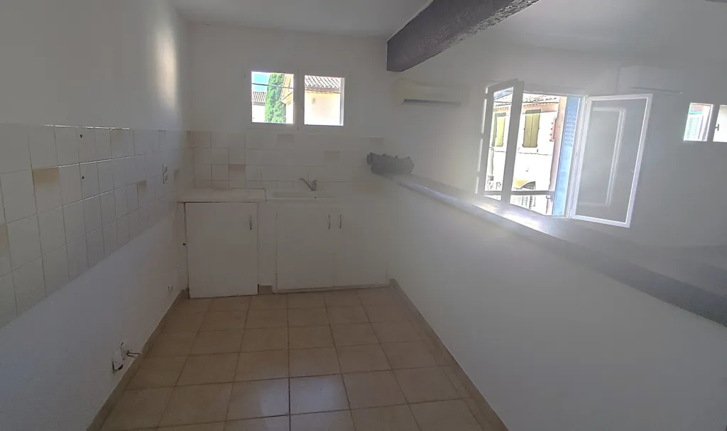 Cucina - Apartment with Parking in Marguerittes