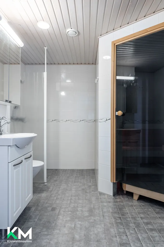 Bagni - Modern Flat with Private Sauna in Lahti Centre