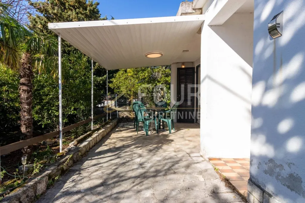 Terrasse - Self-Contained House with Sea View in Crikvenica