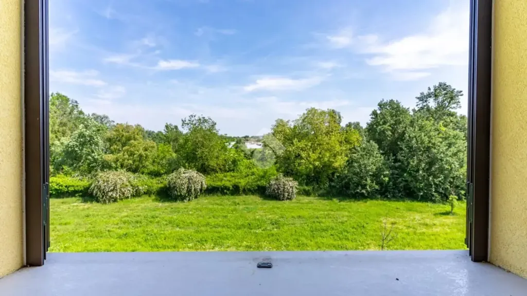 Balcon - Trilocale with Balcony in Ferrara