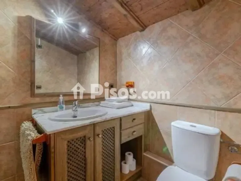 Salles de bain - Rustic Farmhouse with Pool in Les Coves de Vinromà