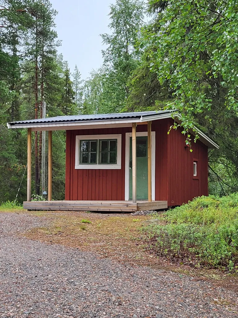 Välivaade - Cottage with Lake View in Moskojärvi