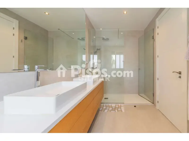 Salles de bain - Luxury Apartment with Pool in Chamartín