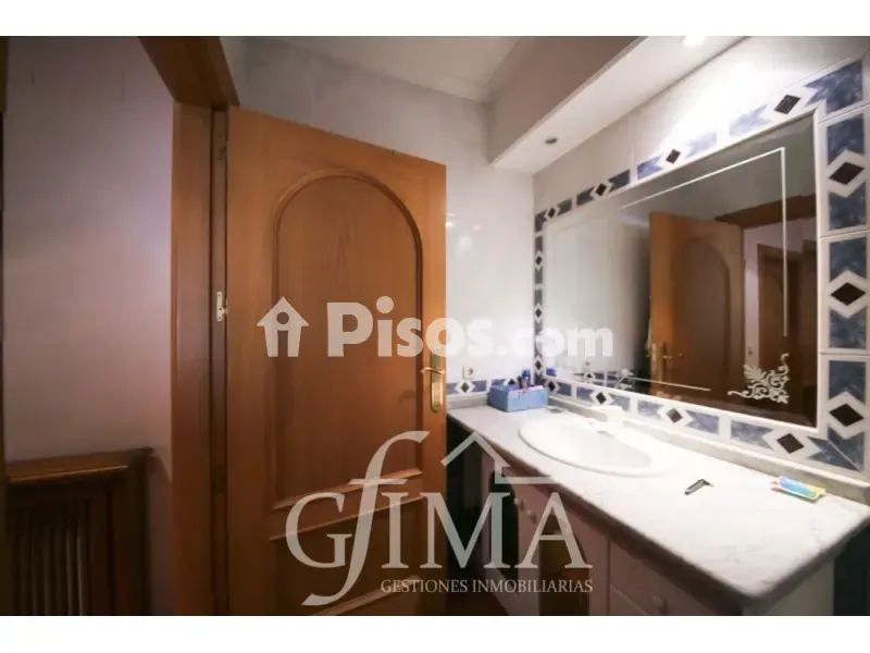 Salles de bain - Spacious House with Pool in Tomelloso
