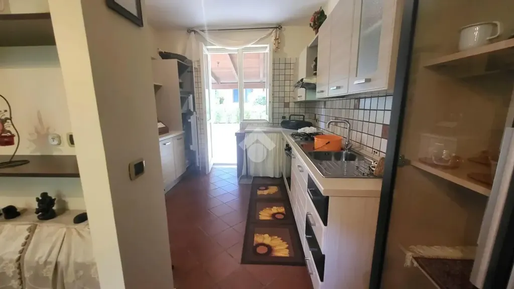 Kitchen - Villa with Private Garden in Pietrastornina