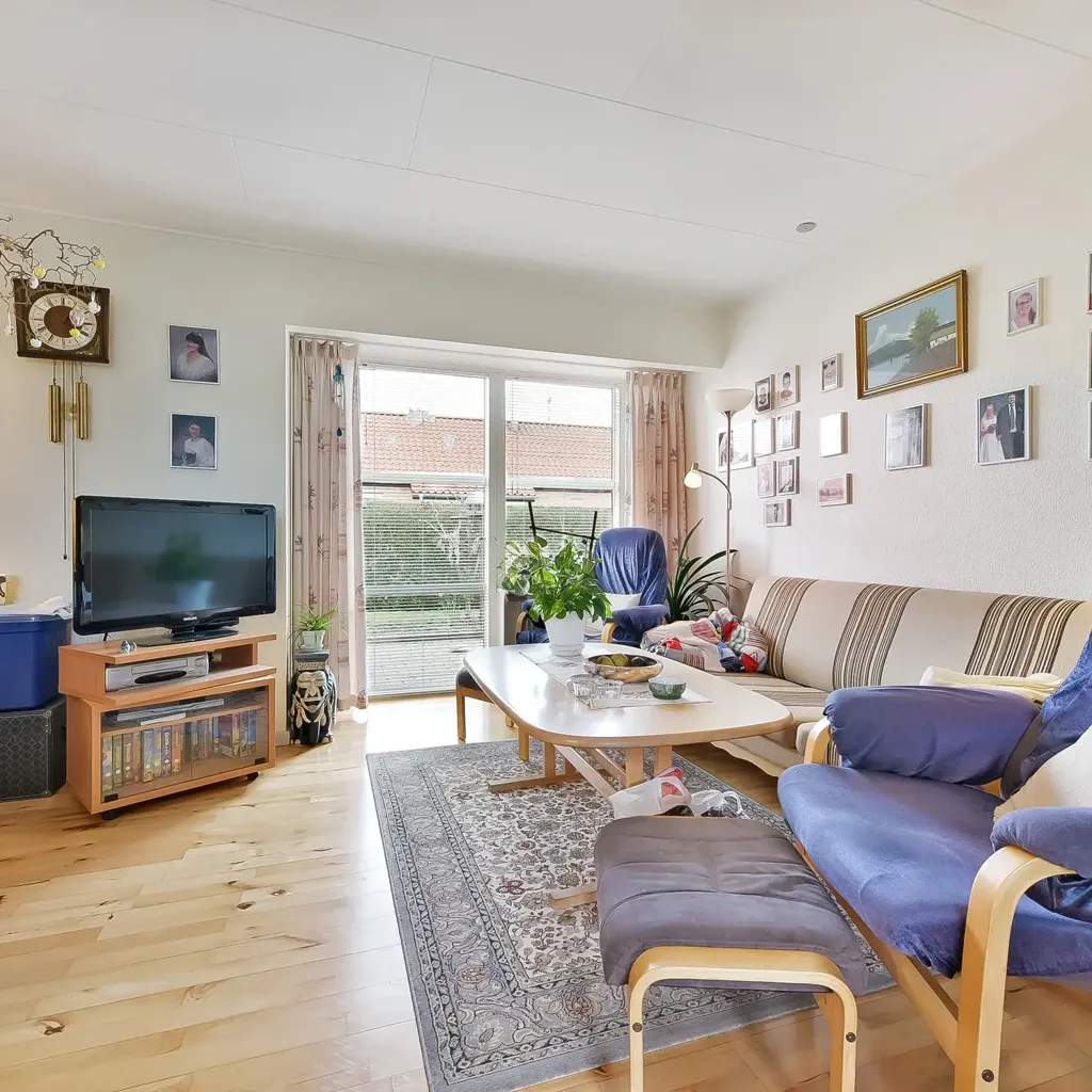 Elutuba - Two-Bedroom Terraced House in Kongerslev
