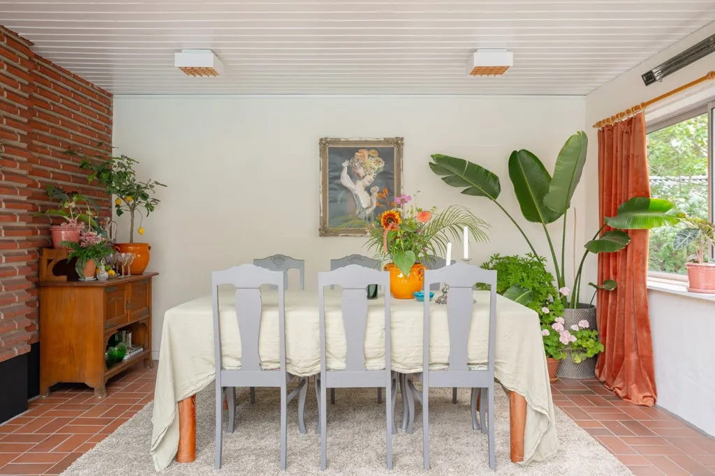 Salle à manger - 1-Storey Villa with Pool in Family-Friendly Area