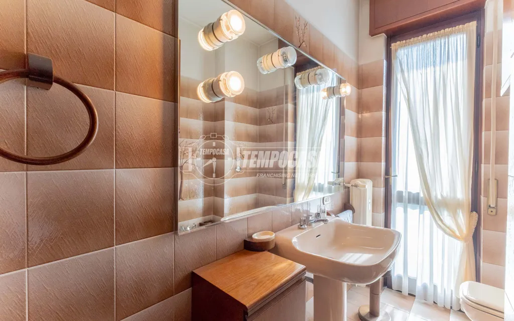 Salles de bain - Bright Bilocale with Balcony in Milan