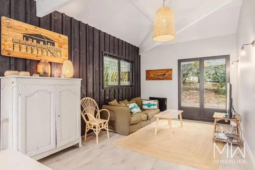 Séjour - Villa Luxueuse avec Jardin à Lège-Cap-Ferret