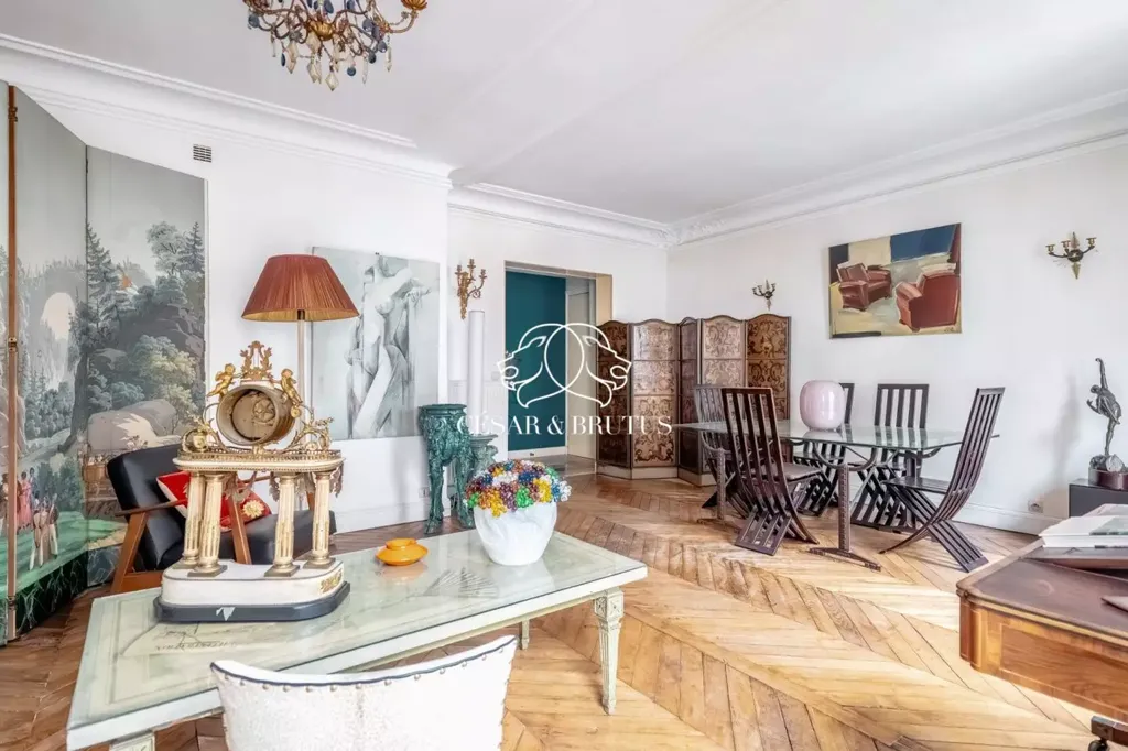Séjour - Appartement 3 Pièces Haussmannien à Paris 9ème