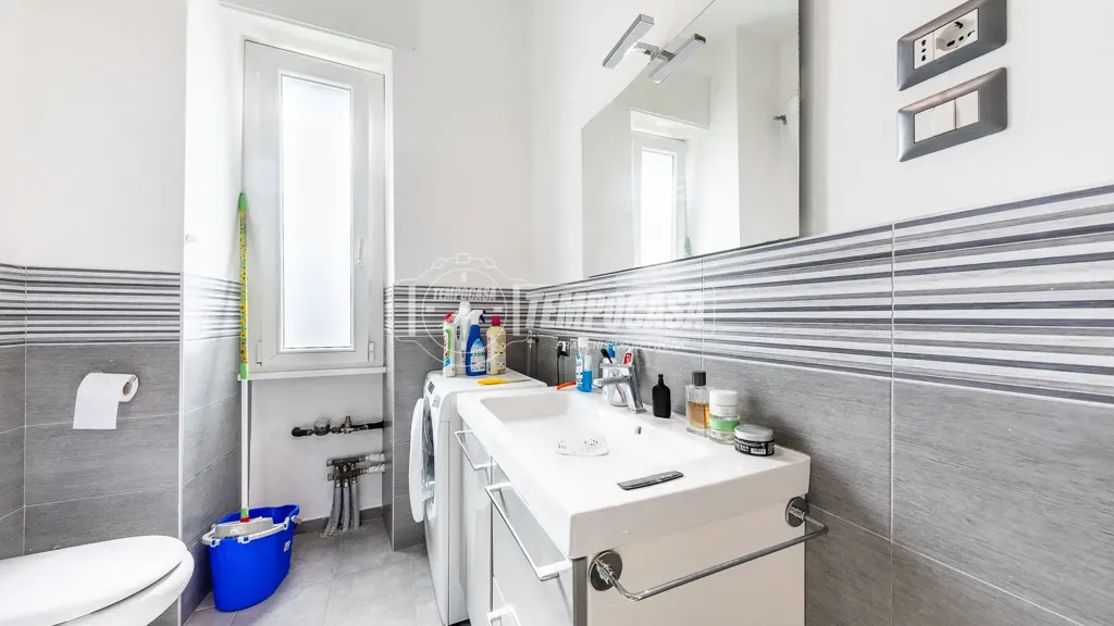 Vannitoad - Ristrutturated Flat with Balcony in Rome