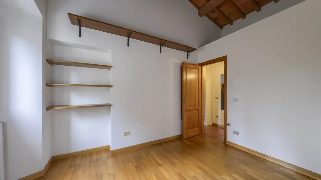 Pièces - Terraced House with Garden in Florence