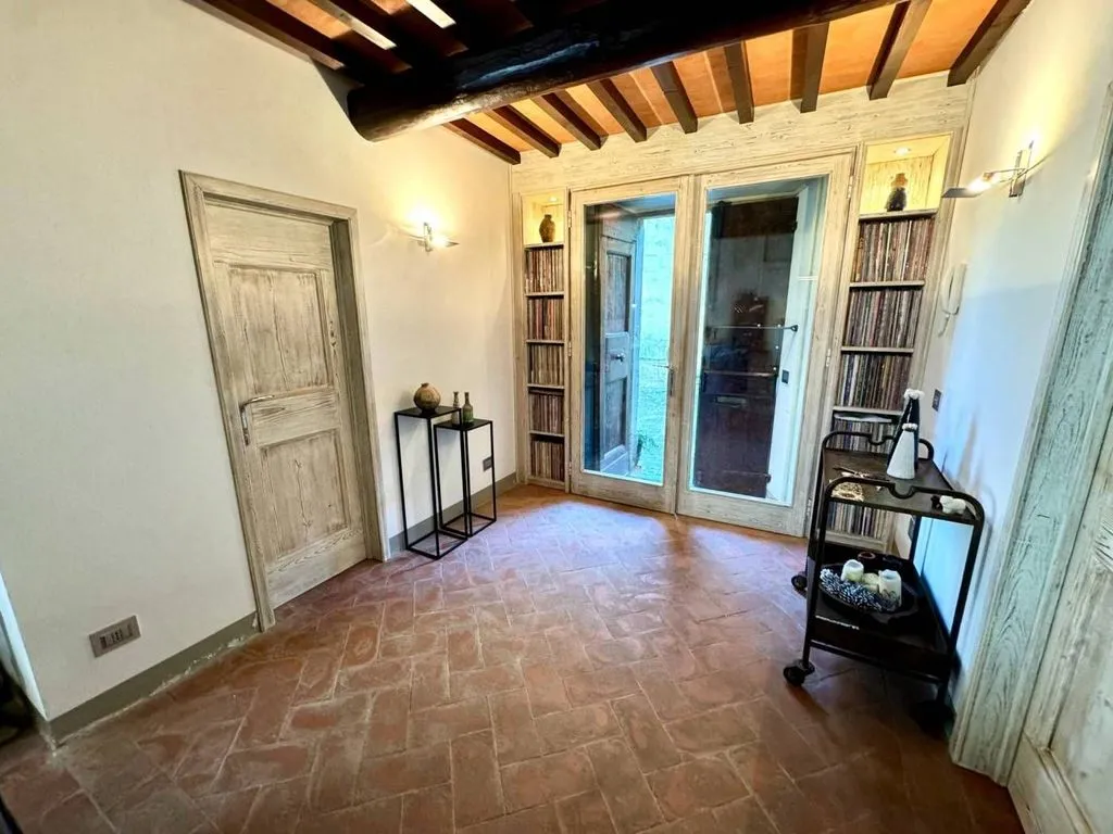 Esik - Terraced House with Pool in Figline e Incisa Valdarno