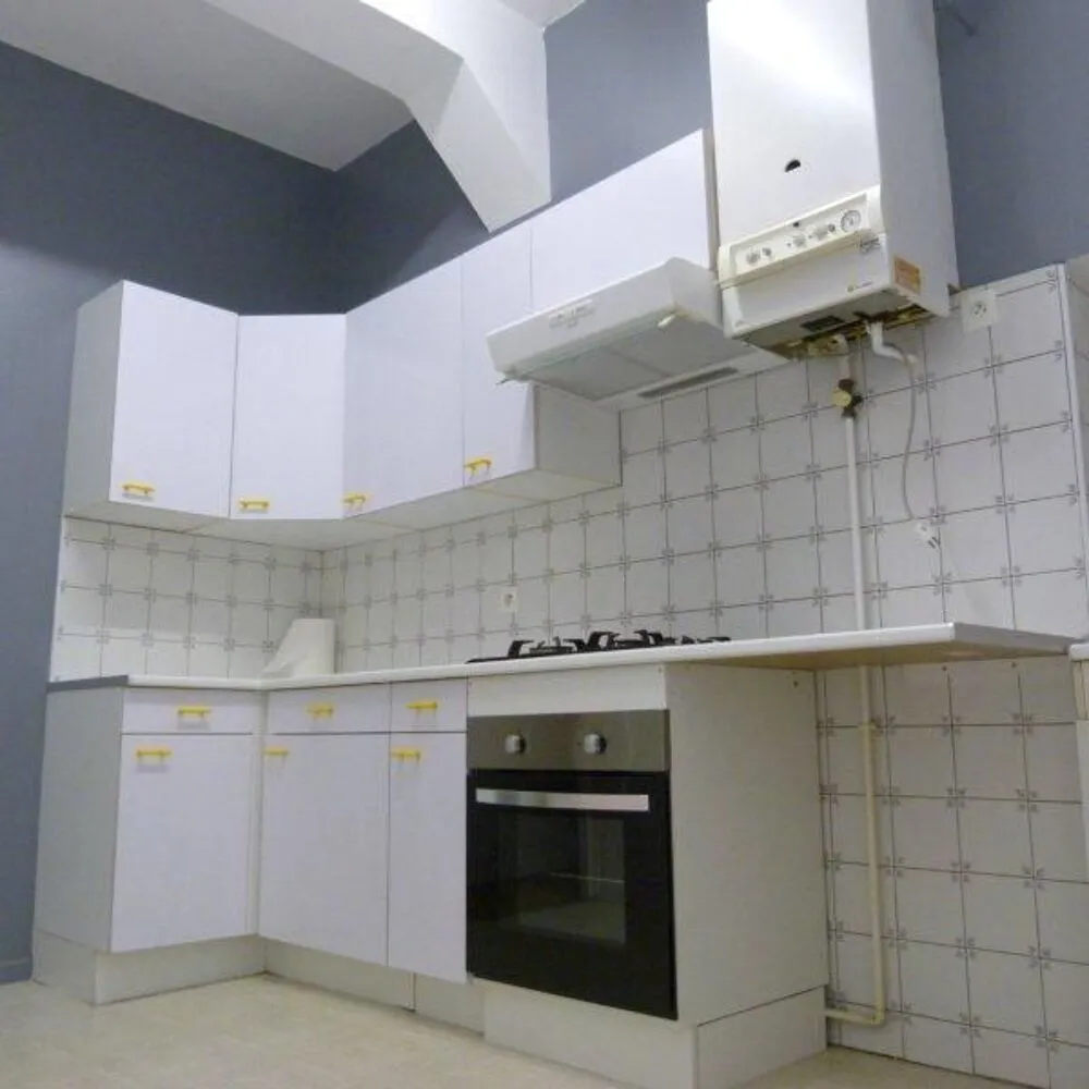 Cuisine - Appartement 2 Pièces avec Stationnement à Pau