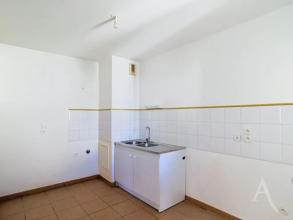 Cucina - T3 Flat with Balcony in Cugnaux