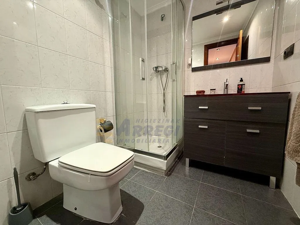 Bagni - Spacious Apartment with Balconies in Itziar