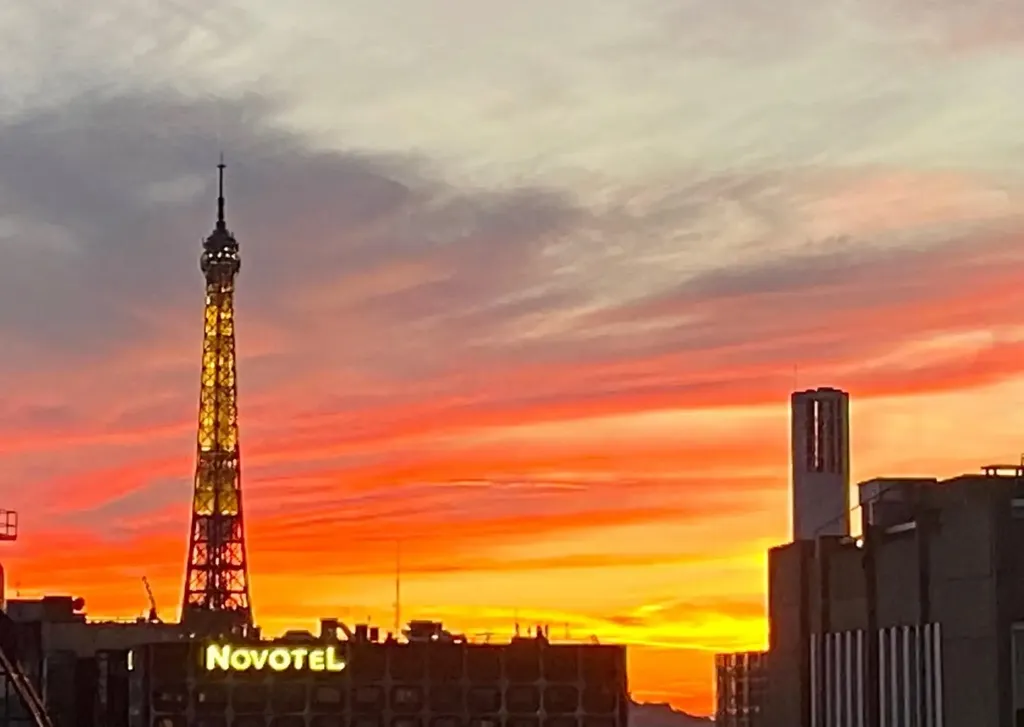 Duplex avec Vue Panoramique sur Paris, 15ème Arrondissement